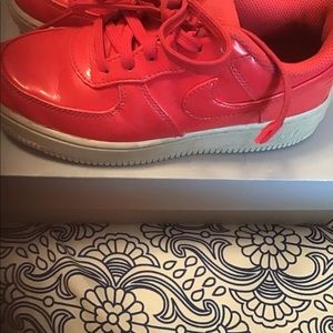 Girls Nike shoe